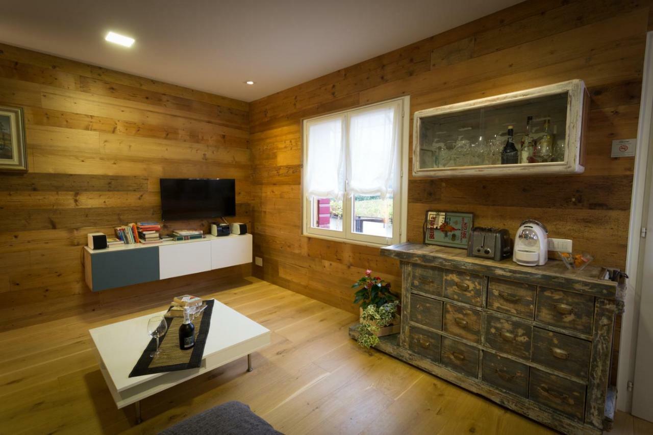 Kia Ora Suite Apartment San Zenone 外观 照片